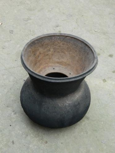 Pottery type: Pitcher Local name: Dehu Utility: To store water or other