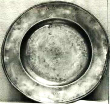 Item 403 A Charles II plate diameter 10 1/4 inches the rim 1 3/8 inches by Christopher Raper (LTP 140 Restruck c