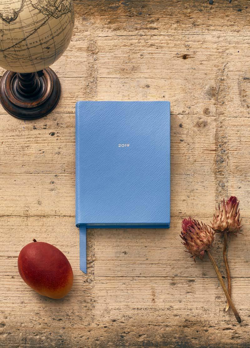 cosmic travel /day-per-page THE COSMIC TRAVEL Crafted for travellers, the Cosmic Travel diary is styled as a travel journal, complete with full-colour maps and plenty of space to document your