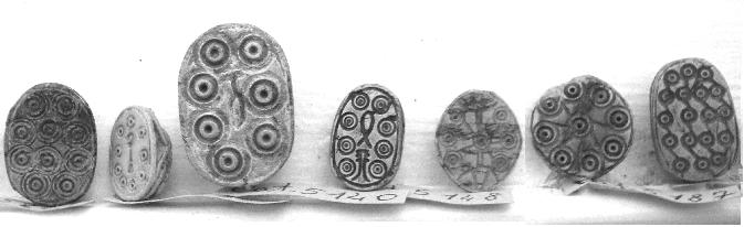 Some of the scrolls are interlocking, while others are single; S-shaped, C-shaped and round or elongated scrolls are found.