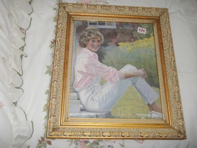 171 Framed portrait of Lady Diana