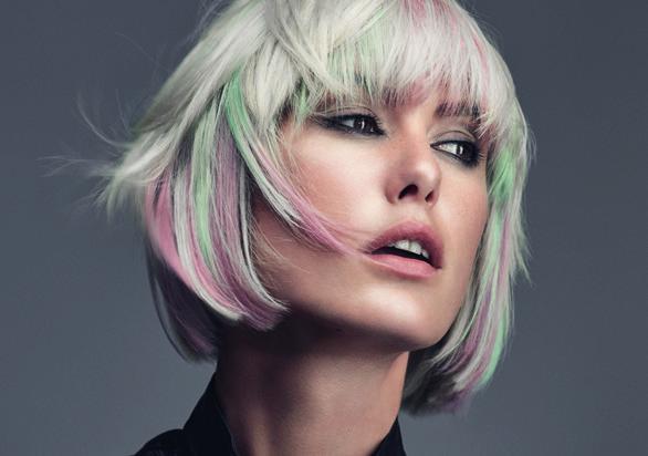 ELUMEN HIGH-PERFORMANCE HAIR OXIDANT-FREE Elumenate the hair from the inside-out to achieve intense and professional color results.