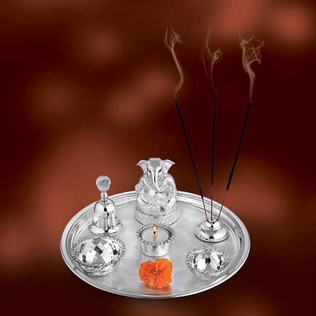 Pooja thali Make your occasions auspicious and devotional with this
