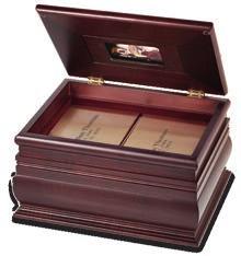 (pages 66-67) Shown with two sheet bronze urns (sold separately, page 37) c President Memento Memorabilia Chest 205538