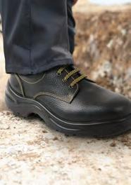 MILANO Article No: 74108AT203 SERGEANT Offers optimum comfort during long work hours. Milano is a Low Cut Safety Shoes, made of Split Leather. S1P Category SRC. Has Anti-abrasion lining.