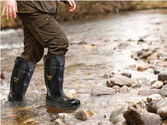 SEAMAN 8817-6 Article No: 30112CV219 SEAMAN Cavalier Seaman Rubber Boots is a product of a unique blend of PVC and Nitrile rubber materials built for superior durability and slip resistance.