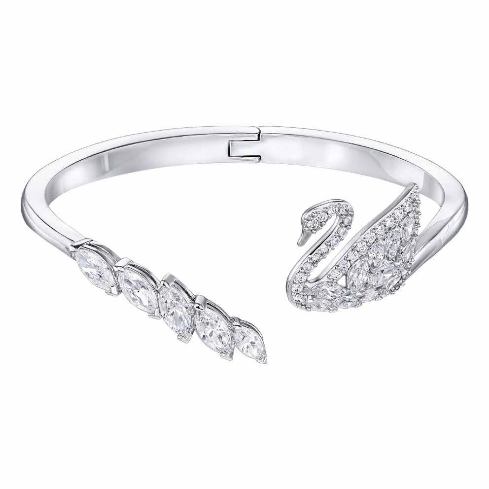 JEWELRY Synonymous with sparkle and style, Swarovski jewelry offers the perfect balance between