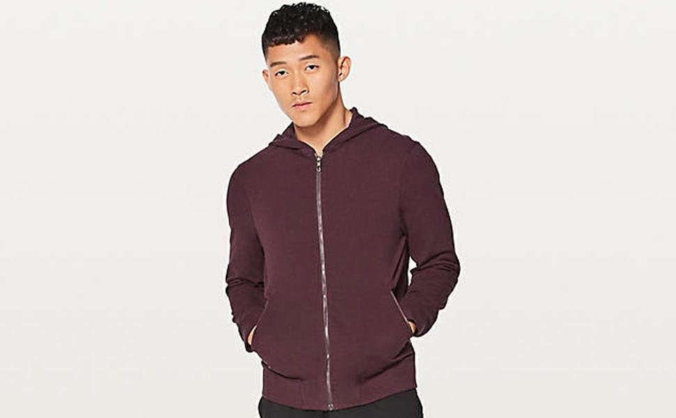 Lululemon Cross Cut Hoodie Want a hoodie that can do it all? This one not only feels soft against your skin, but it s practical, too, thanks to its zippered pockets.