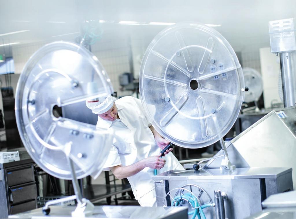 INDUSTRY FOOD INDUSTRY Comfortable and hygienic for very demanding requirements.