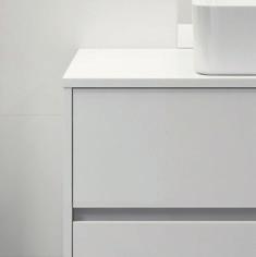 AVAILABLE IN MANY SIZES The wide range of cabinets makes designing bathrooms