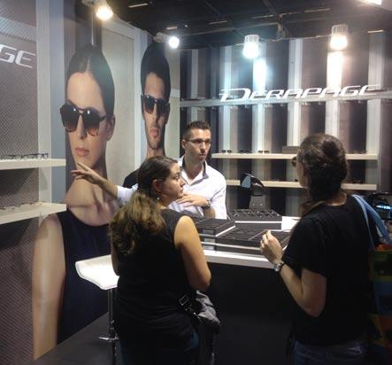 Bringing off the double at Las Vegas A first baptism of South West heat for VANNI and the new distributors Design Gallery by Match Eyewear at Vision Expo Las Vegas.