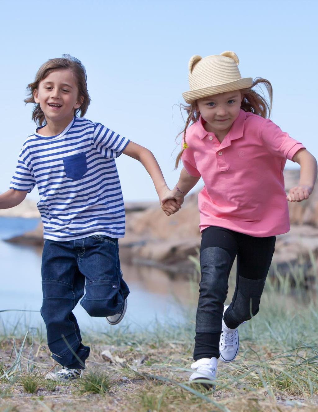 OSSOAMI The brand Tougher jeans for kids! OSSOAMI offers kids pants that allow kids to be kids. Designed and tested by children To satisfy and appeal children.