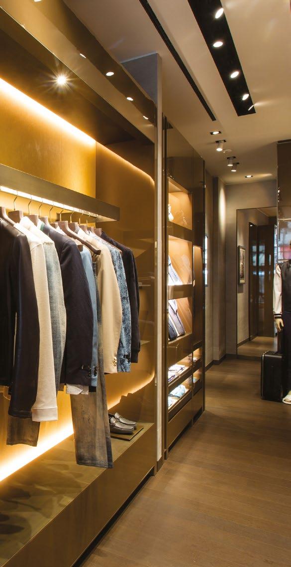 A UNIQUE CLIENTÈLE / Unlike every other Department Store s menswear department, LE BHV MARAIS boasts an eclectic clientèle of almost 80% upper-middle