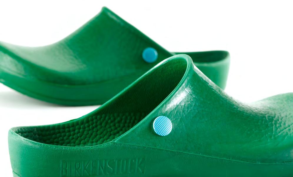 The antistatic clogs protect patients in intensive care and sensitive operating technology from potentially dangerous discharges.
