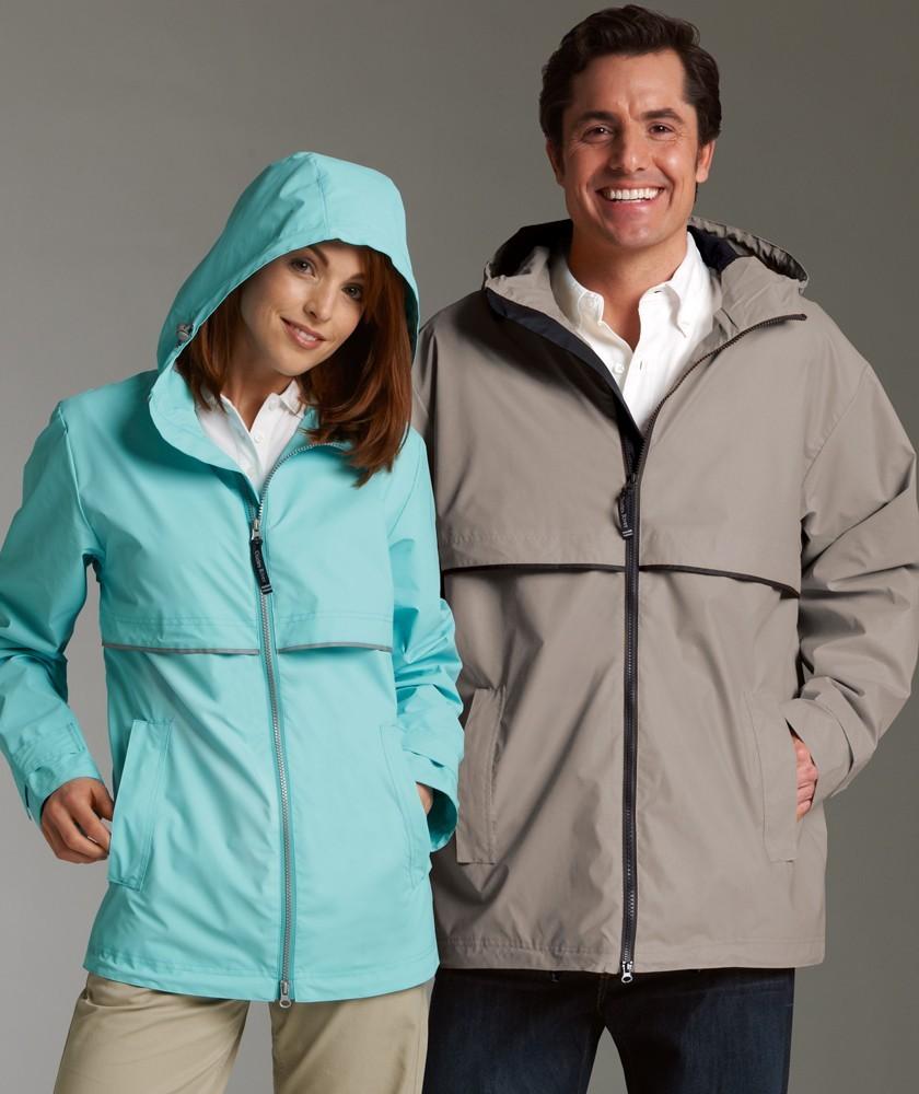 Wind flap & heat-sealed seams throughout to seal out wind/rain. Front vented capes for breathability. Contrast colored stripe accent on front & back. 2-way front zipper offers freedom of movement.