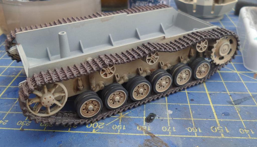 They then got a coat of Humbrol Desert Tan and a wash of MIG tan filter. The tracks were painted a 50/50 mix of Rust and Panzer Grey. They then got a Dark Tone wash from my Army Painter paints.