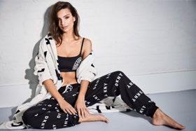About the brand: The world-renowned fashion designer Donna Karan from New York presents DKNY fancy sleepwear and comfy loungewear.