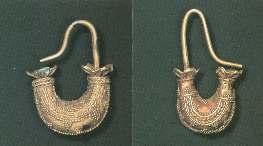 4 -Scythian Art, plate 115,116 <Fig 2> Boat-Shaped Earrings 4C BC Pastak Barrow No. 2 -The Scythian Gold from the Hermitage, p.101.
