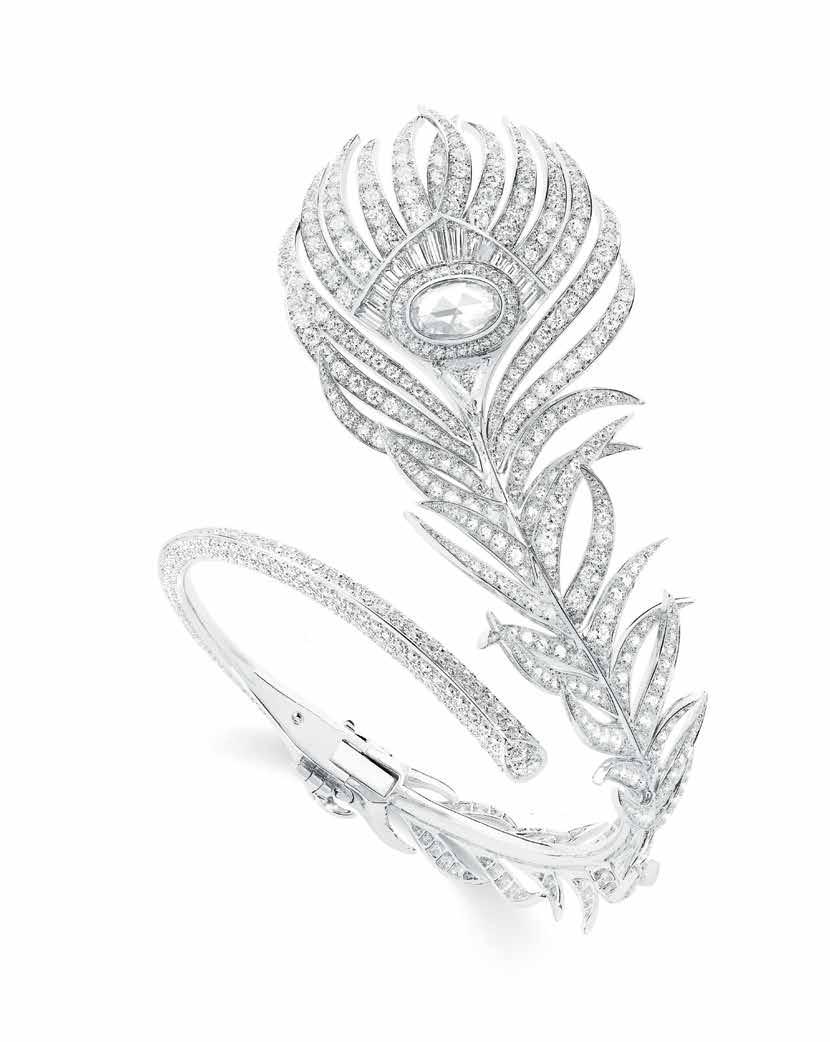 Plume de Paon bracelet set with a rose-cut diamond, paved with