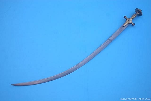 Up for sale is this Indian Shamshir sword, employing a fantastic Persian wootz (Damascus) blade.