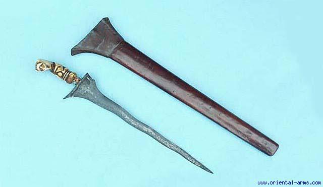 9333 karud dagger with rhino horn handle 67 9318 Tiger Teeth dagger 68 Up for sale is this fine Shamshir sword, with a very fine Persian made blade and Indian
