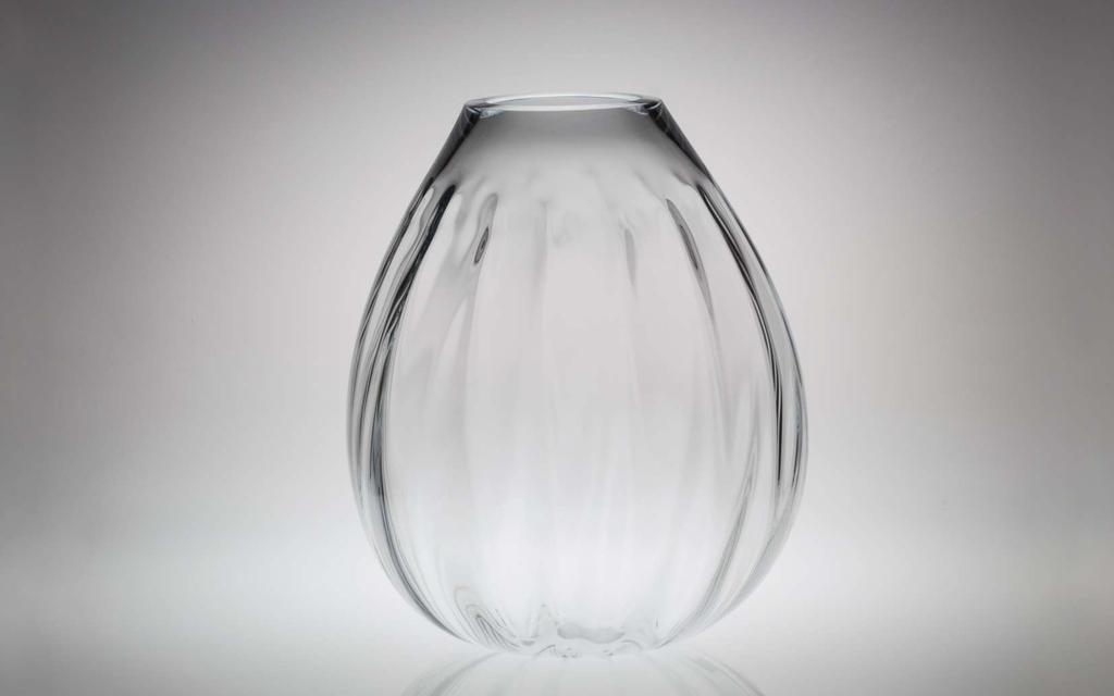 TWIST vase, 2017 Blownglass Size L*: 34x38 cm