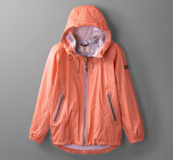 COMPACTABLE Jacket can be attached to parkas with press studs Lightweight, water-repellent