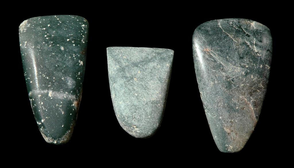 This cache refers to two finely polished axes found in the fill of Floor 10 directly above Floor 11 where Cache 106 was found (Figure 23). One of the axes was made of semi-translucent blue jade.