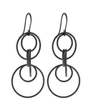TWISTED COLLECTION Twisted Earring / e-270 Length: 55 mm RRP: 500 DKK / 69 EUR / 59 GBP 649 SEK / 102 USD Mini Twisted Earstick / e-267 Size: 5 mm RRP: 250 DKK / 35 EUR / 30 GBP 349 SEK /