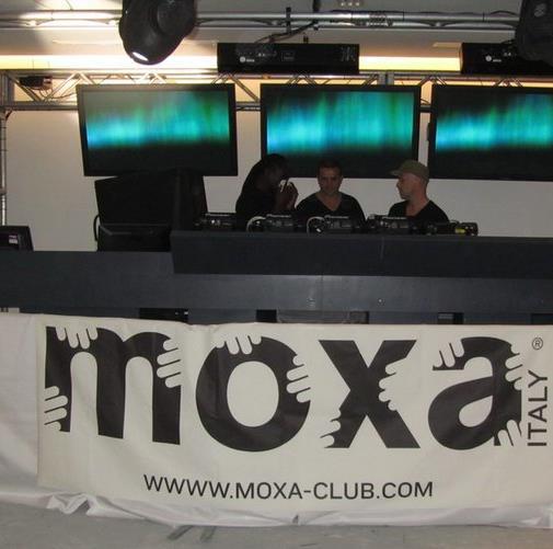 art direction Company: Moxa Club Role: Assistant