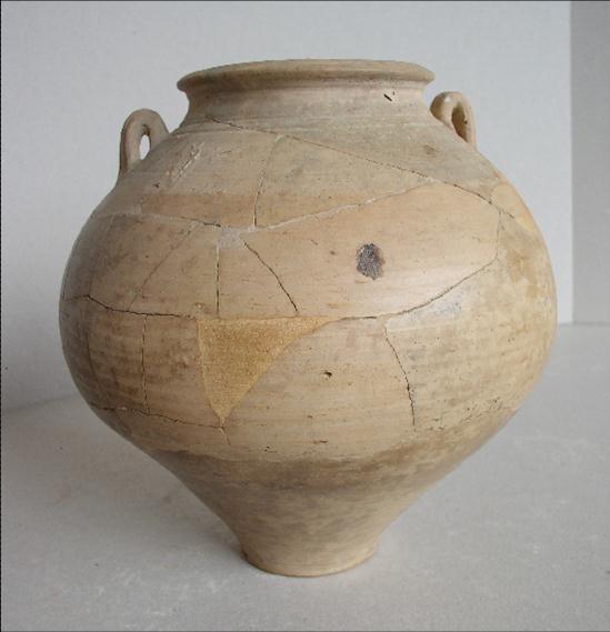 Fig. 3.1. Reassembled so-called honeypot (produced locally in the vicus of Tienen) from a ritual deposition excavated at Tienen, Grijpenveld.