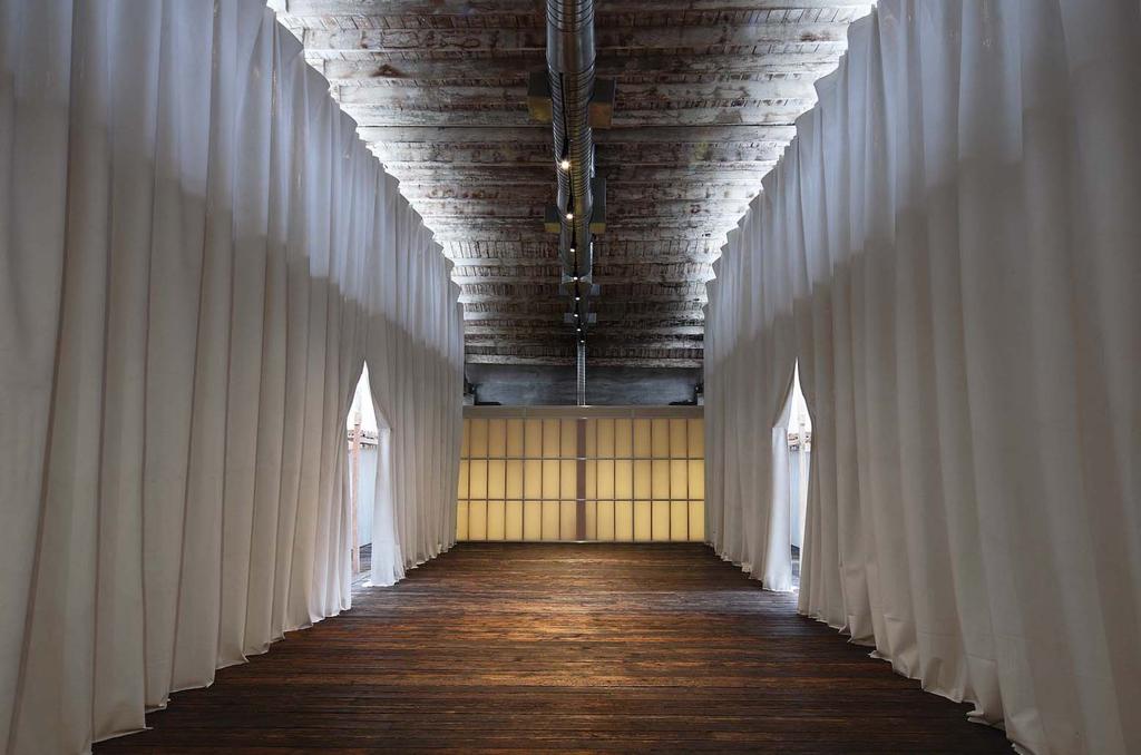 Created in 1998, the Seattle-based nonprofit gallery Suyama Space is located smack-dab in the middle of the architectural studio Suyama Peterson Deguchi.