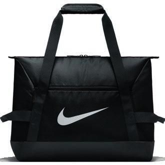 BAGS NIKE CLUB TEAM DUFFEL SECURE STORAGE FOR THE PITCH. Main body compartment offers spacious storage.