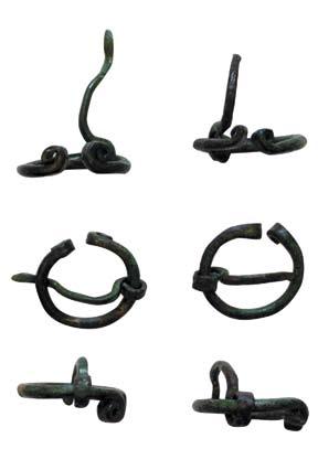 A first-to second-century AD harness fitting from Buriton, Hampshire A copper-alloy harness fitting (HAMP-7794C4) was found by Peter Child in Buriton, and reported to Rob Webley (Hampshire FLO).