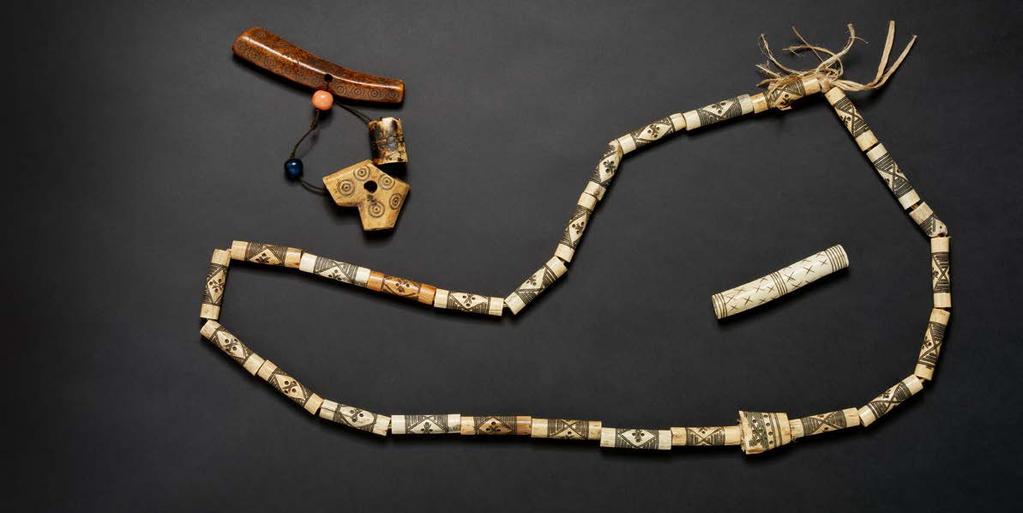 Three incised bone toggles or amulets Edo/Meiji Period, c.