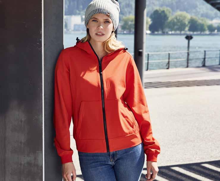 #NEWCOMER Highly functional, pleasant to wear and modern look the new Hooded Softshell Jacket is a must-have wherever you go.