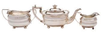 * 400-600 306 A George III silver coffee pot, maker Thomas Wallis I, London, 1770 of baluster form, with domed hinged lid,