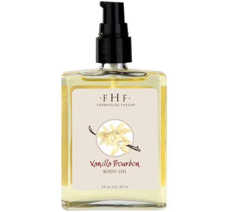 Vanilla Bourbon Body Oil DELICIOUSNESS FOR YOUR SENSES, HYDRATION FOR SKIN. 9 6 % N A T U R A L V E G A N G L U T E N - F R E E The scent of your delicious dreams!