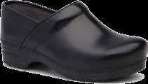 XP PRO XP MEN'S $150.00 07250 COLLECTION MEN'S Features & Benefits Accommodates most standard and custom orthotics. 1. Padded instep collar for extra comfort.