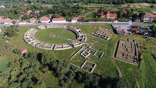 SARMIZEGETUSA ULPIA TRAIANA CAPITAL OF THE DACIAN PROVINCES FIRST ROMAN CITY NORTH OF THE DANUBE ROMAN IMPERIAL URBAN EXCAVATION Excavation Context Sarmizegetusa Ulpia Traiana, the Roman Capital of