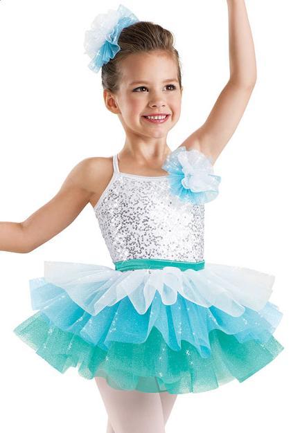 Lil Tykes Tap/Ballet with Andrea Mondays 4:45 5:30 Ballet pink footed/convertible