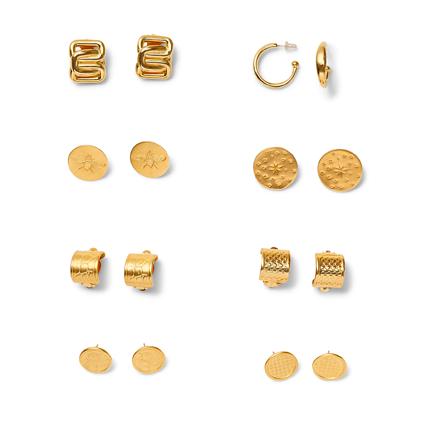 GOLD EARRINGS Spring/Summer 9 6 7 8 6 7 8 Monkey knot clip on only MONKEY-G Sculpted hoop MEDHOOP-G Bee post BEE-G. Bee clip BEE-G-CLIP Engraved star post STAR-G 9.