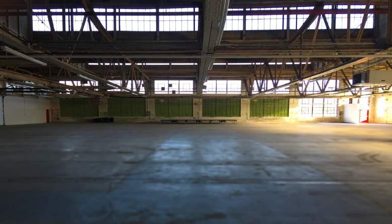 BLDG 2 OVERVIEW Building 2: a 15,600 sq/ft space that can be transformed for events, music, performance and art.