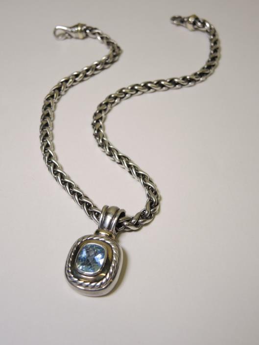 DAVID YURMAN Blue Topaz Necklace Sold in one day for $599. 05/12/18 Blue Topaz is the star of this pendant that rests on a 17 wheat chain measuring 5mm wide, Yurman s medium size.