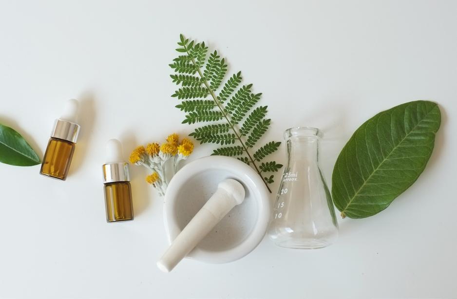 DIY Facial Oil Serum Ingredients and Supplies: 1 part jojoba oil 1 part hemp seed oil 1 part grapeseed oil 1 part your choice of argan, rosehip seed, or prickly pear seed oil 5% Vitamin E oil (take