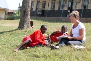INFO BOX: EDIRISA UK VOLUNTEER PROGRAMME Edirisa UK run an international volunteering programme in the south west corner of Uganda, bringing