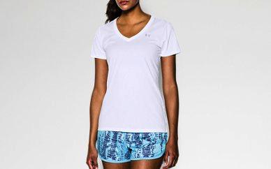 Women's UA Tech V- Neck 1255839 Loose: Generous, more relaxed fit.
