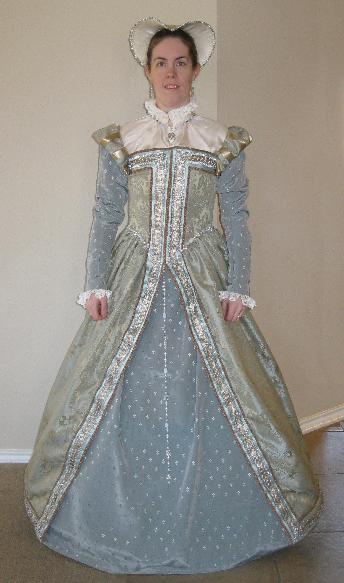 Elizabethan Woman s Outfit By Lady Tangwystl verch Gruffydd This dress and accessories would have been worn by an