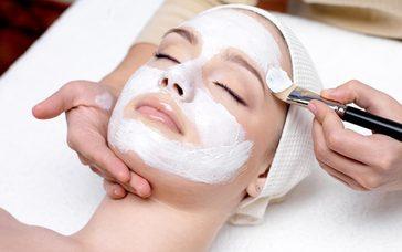 facial skin. Recommended for sagging skin, wrinkles and finelines.
