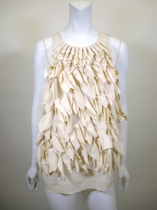 BRUNELLO CUCINELLI Beige Silk Petal Top Size 8 Sold on one day for $299. 03/10/18 Be an artistic dream in this cream silk blouse fully embellished with silk petals.